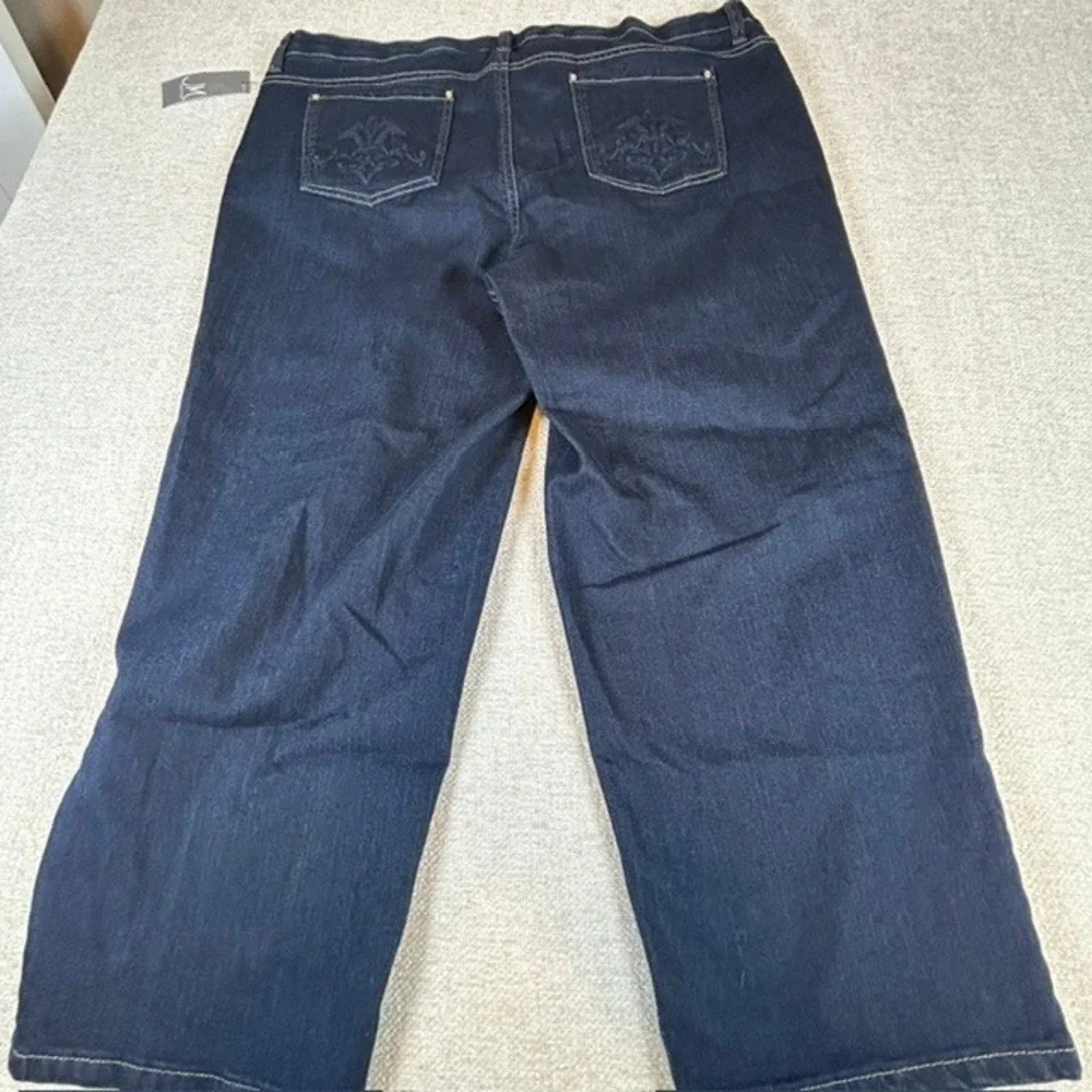 NWT JM Collection Comfort Waistband Tummy Control Stretch Jeans 18 $49 Wide Leg